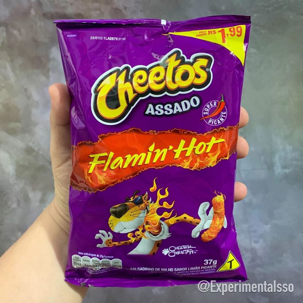 Salgadinho lembra muito cheetos do Brasil 😋 Temos pronta entrega!